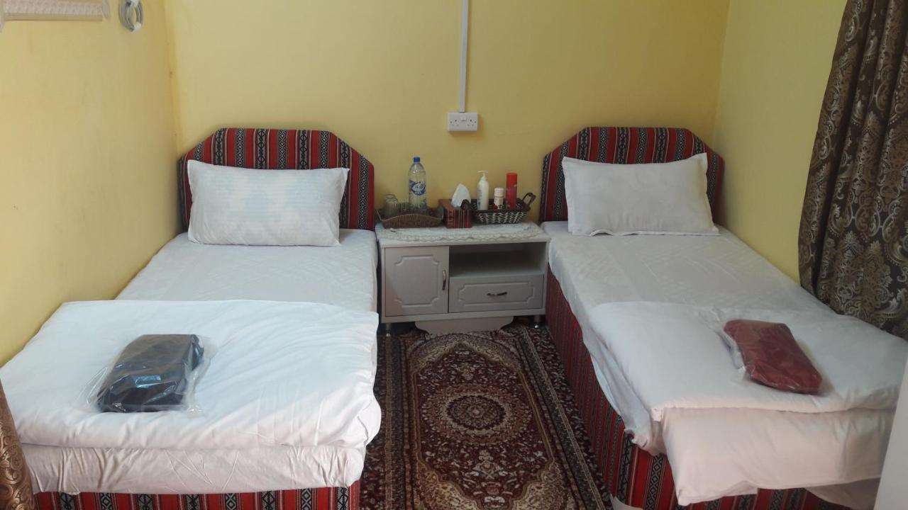 Sehma Guest House Al Ḩamrāʼ Exterior foto